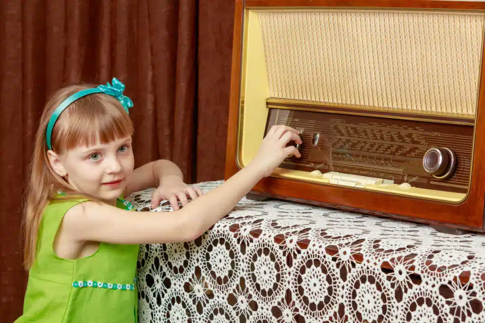 radio contests, free tickets on the radio, ways to get freebies